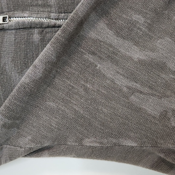 Monrow Mini Kids Zip-Up Hoodie With Green Camouflage Print, Size 12 (6+) ~ VGUC - Picture 7 of 12